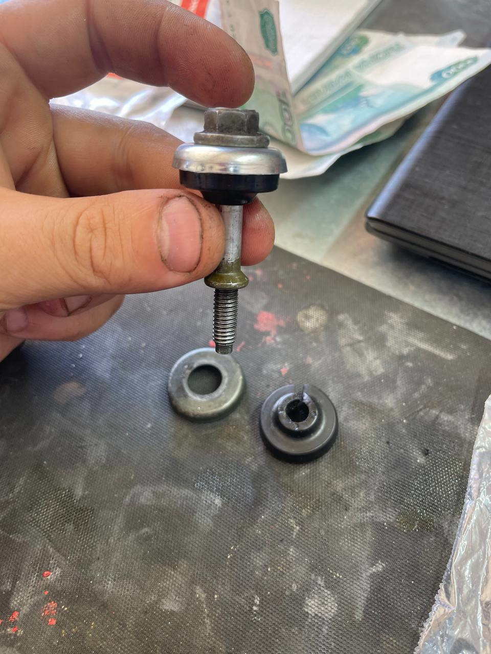 Замена уплотнительных резинок на болтах блока цилиндров — Honda Civic ...