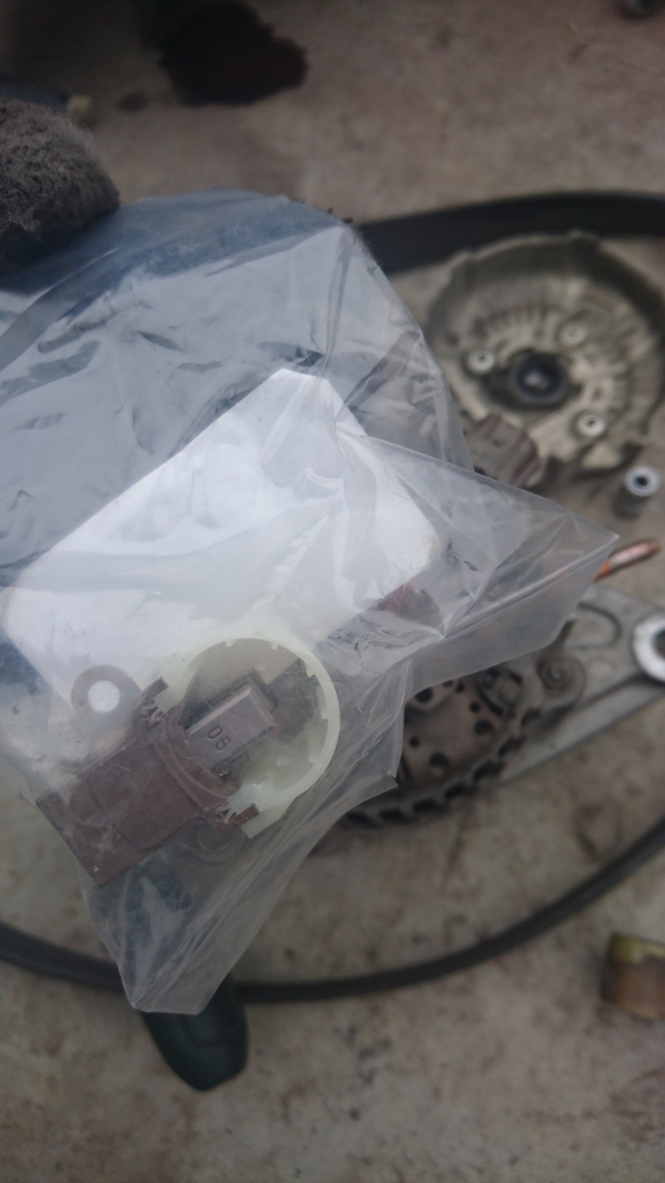 Ревизия генератора — Toyota Land Cruiser Prado 120-series, 4 л., 2007 ...