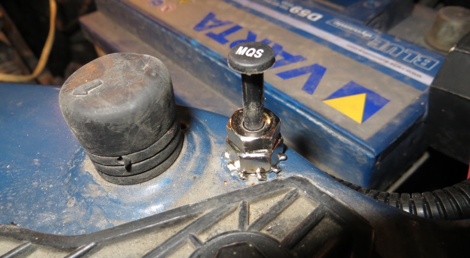 Подсветка под капотом (подсветка двигателя) — Hyundai Elantra (3G), 1,6 ...