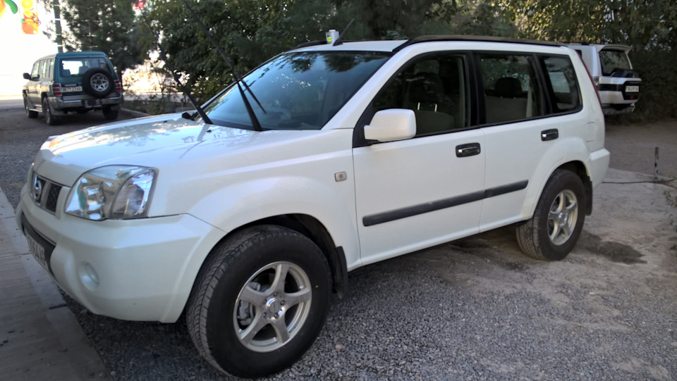 Заблестел! — Nissan X-Trail I (t30)