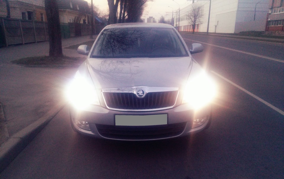 Замена резинок на щетках, а также логотипов и лампочек. — Skoda Octavia ...