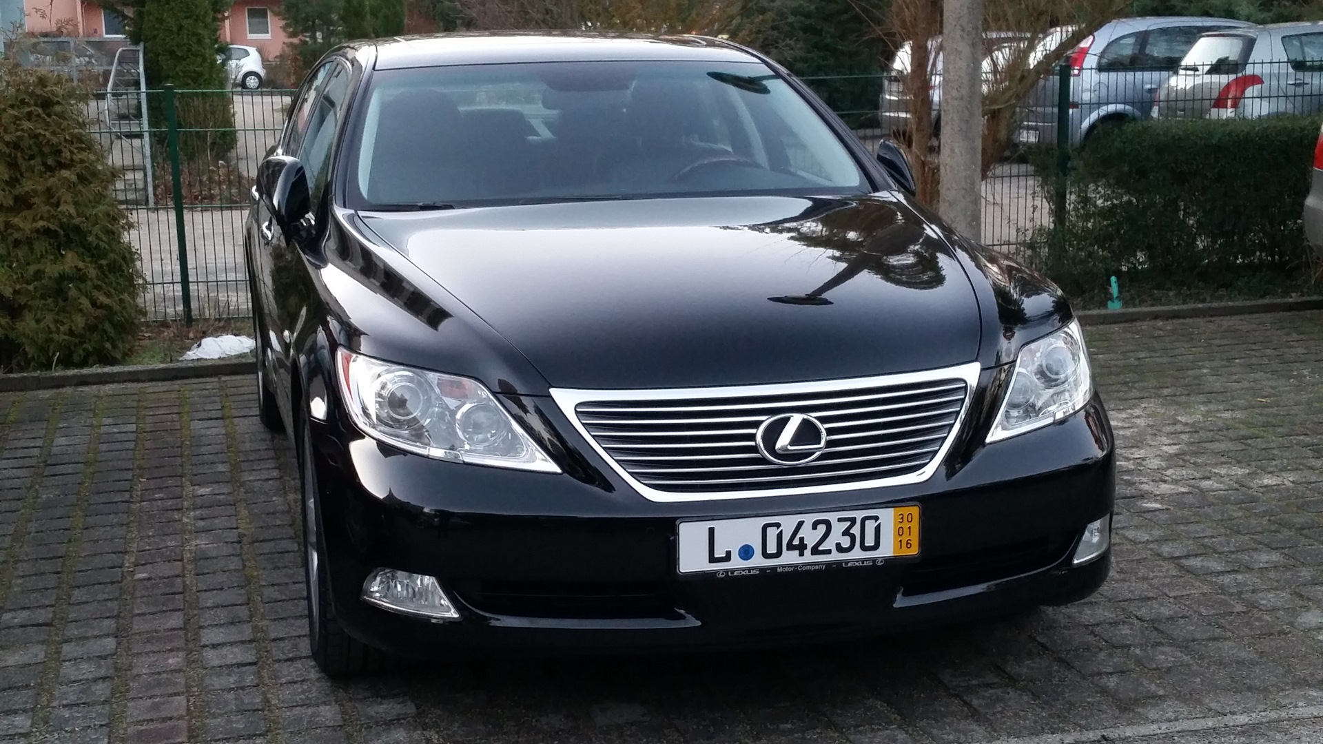 Lexus LS (USF40/41) 4.6 бензиновый 2010 | Чёрный Оникс на DRIVE2