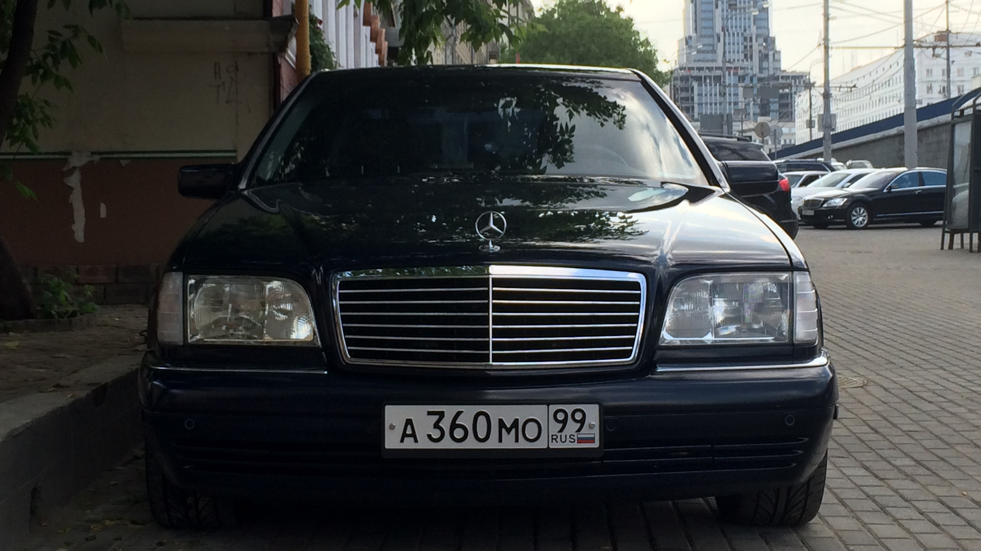 Mercedes-Benz S-Class (W140) 3.2 бензиновый 1997 | 