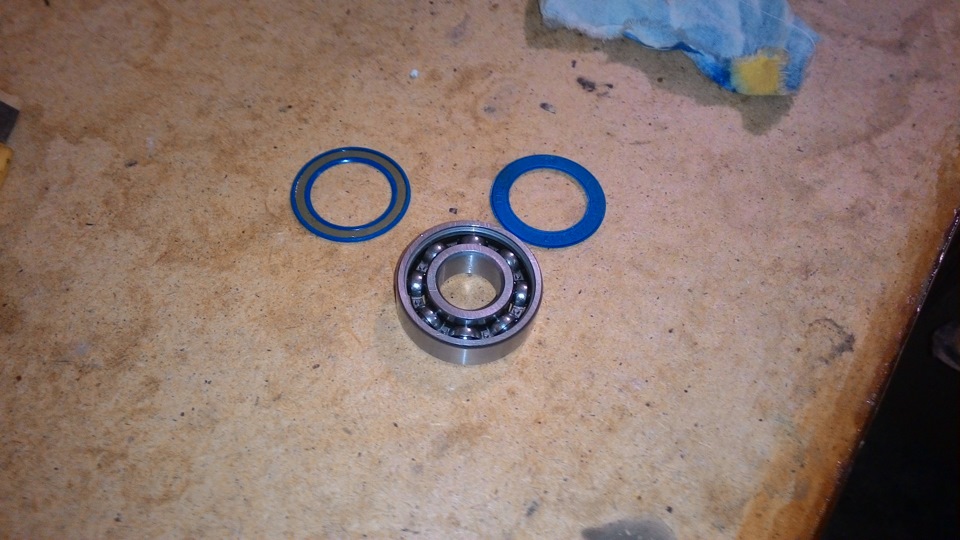 Замена подшипника на натяжном ролике ремня навесного оборудования ...