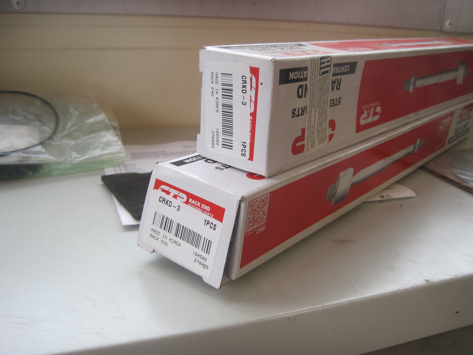 тяги надоели лежать уже, старая одна еле еле постукивать начала, были в наличии решил вкинуть, все равно сходразвал надо был.когда снимал целые пыльники АТФки были, них страшного помыл обратно поставил, ибо жижка не уходит, будем следить — Daewoo Leganza. Запчасти на фото: CRKD3, 278899