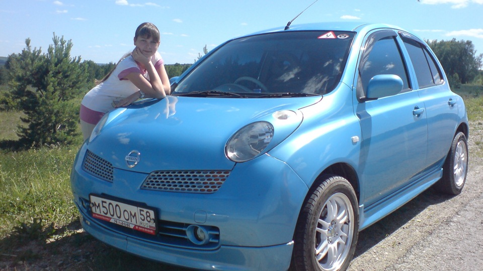 Реснички Nissan March k12