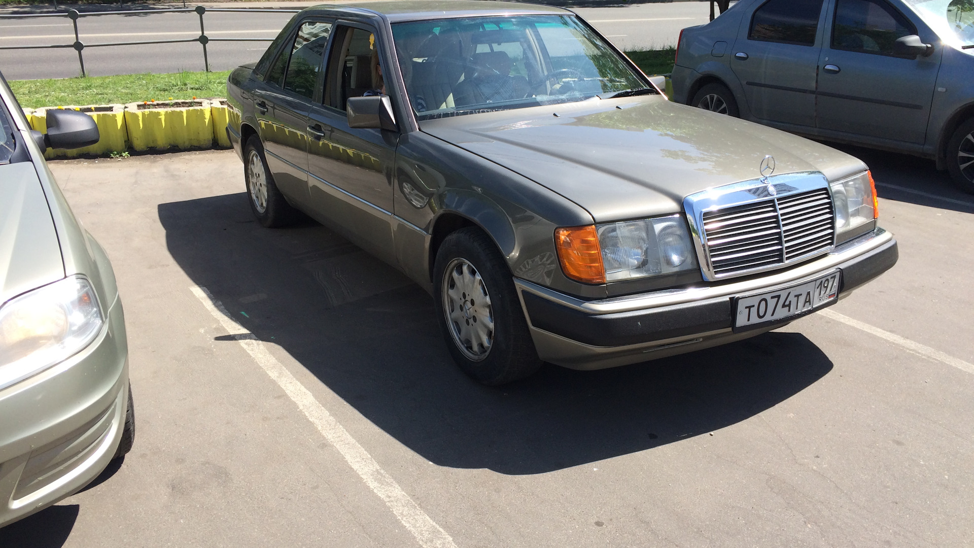 Mercedes-Benz E-class (W124) 2.3 бензиновый 1989 | Kreuzer fon Hindenburg  на DRIVE2