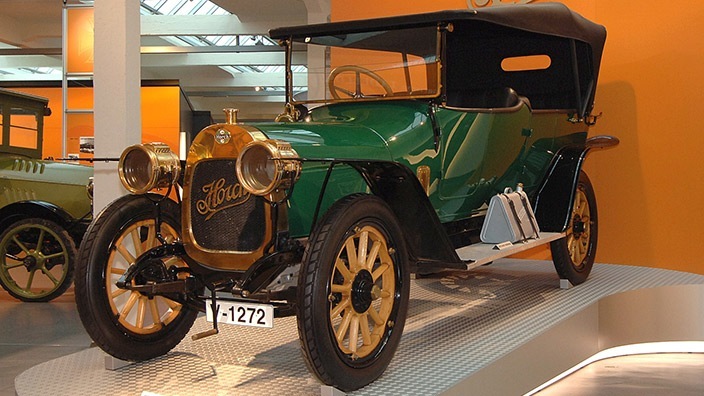 Horch 853 Brno komin