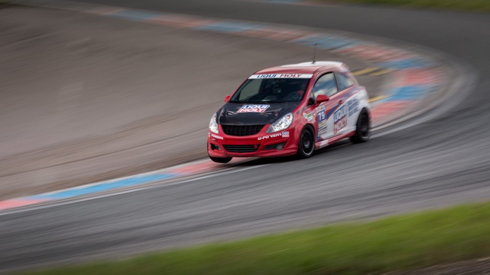 Opel Corsa GSi Кольцевой болидик...