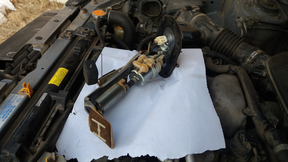 Перенос топливного фильтра из бака под капот. Артикулы необходимых ...