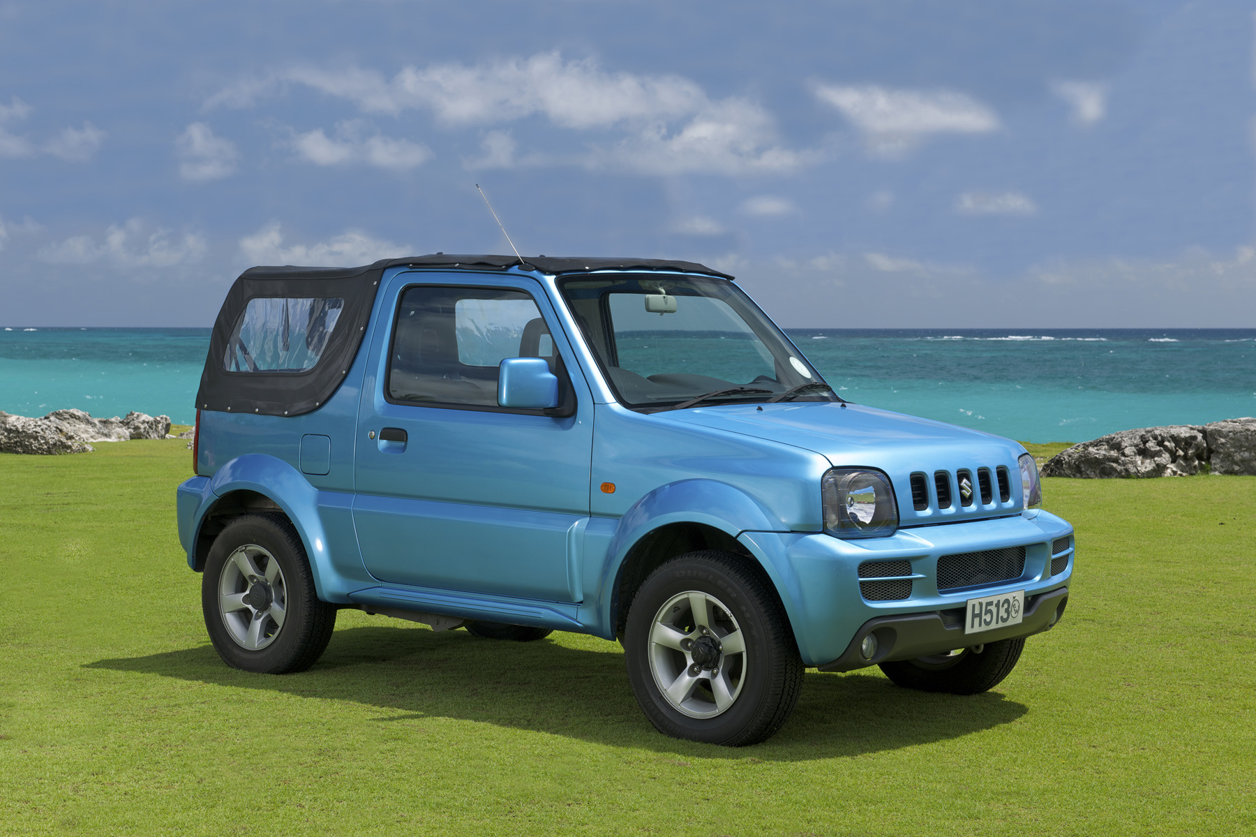 Сузуки джимни бу. Судзуки Джимни кабриолет. Suzuki Jimny 2004. Suzuki Jimny кабриолет. Suzuki Jimny Jeep Cabrio.