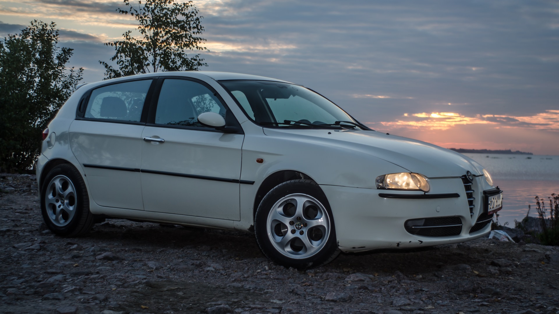 Alfa Romeo 147 2.0 бензиновый 2001 | Машина Пустых Дорог на DRIVE2