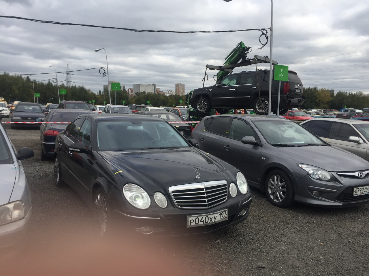 Утром проснулся выглянул машины нет, протер глаза и всеровно не оказалось —  Mercedes-Benz E-class (W211), 3 л, 2008 года | эвакуация | DRIVE2