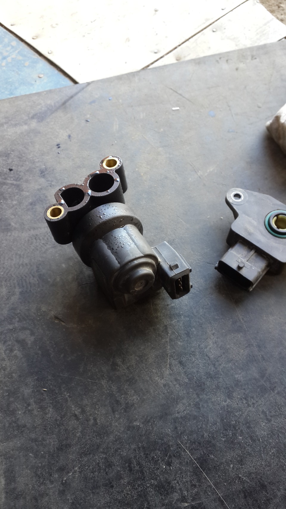 Чистка дроссельной заслонки на акценте — Hyundai Accent (2G), 1,5 л ...