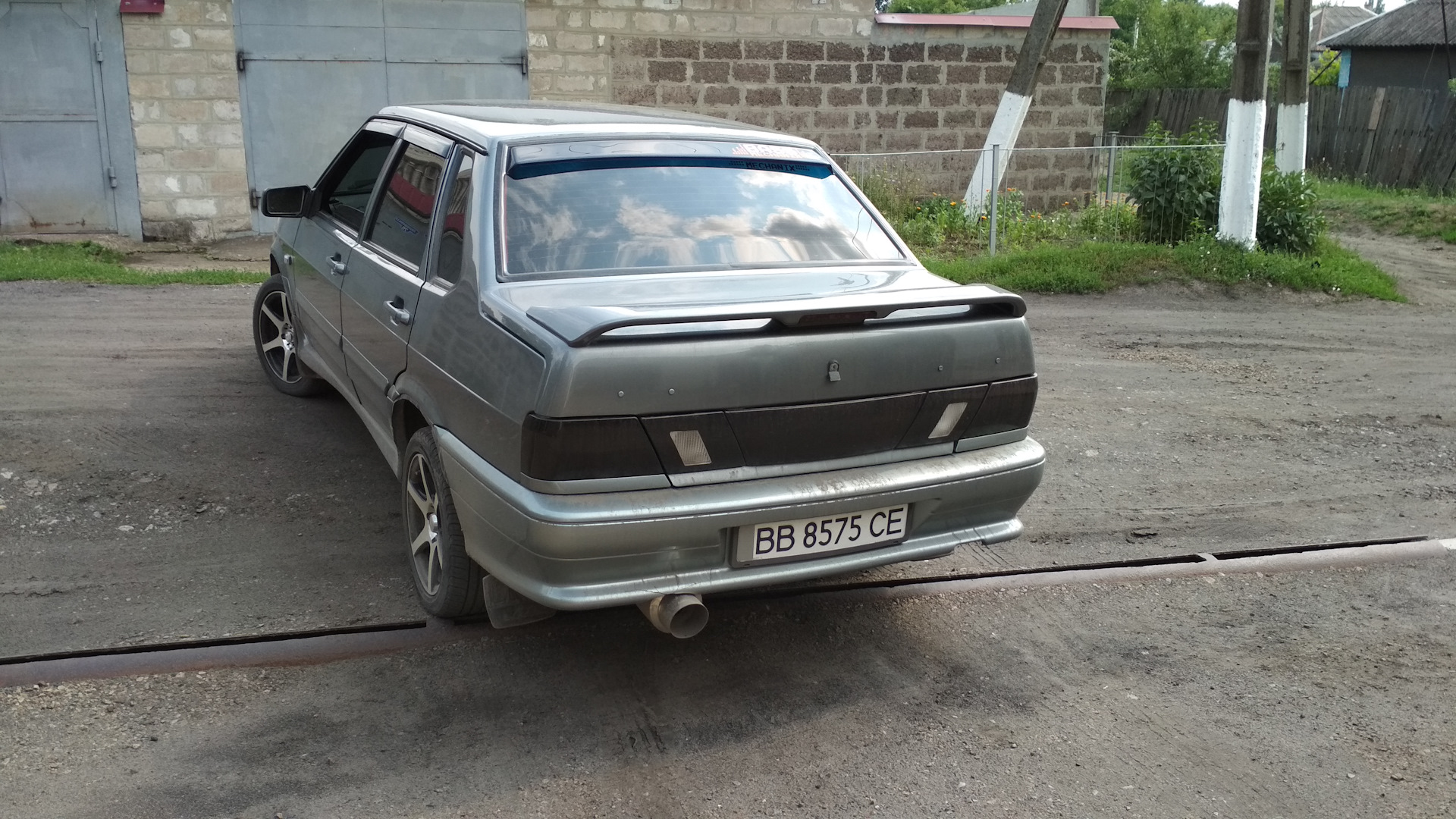 Замена троса ручника и задних колодок — LADA 2115, 1,6 л., 2011 года ...