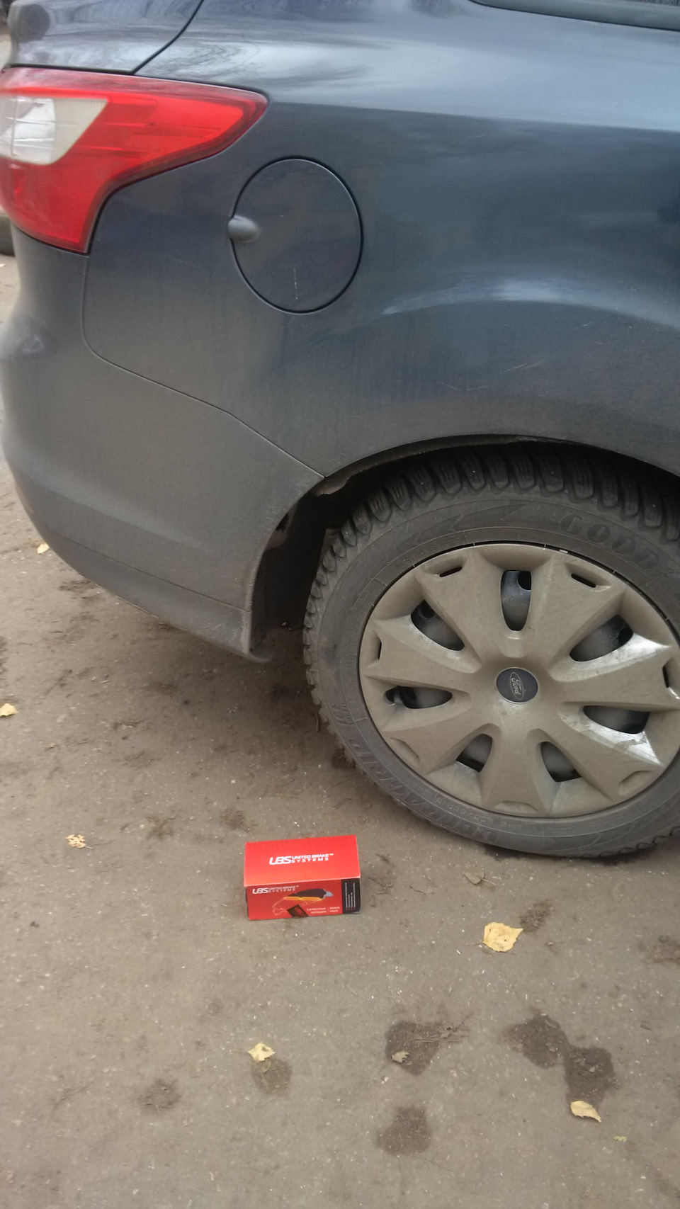 Задние тормозные колодки UBS B1101002 — DRIVE2