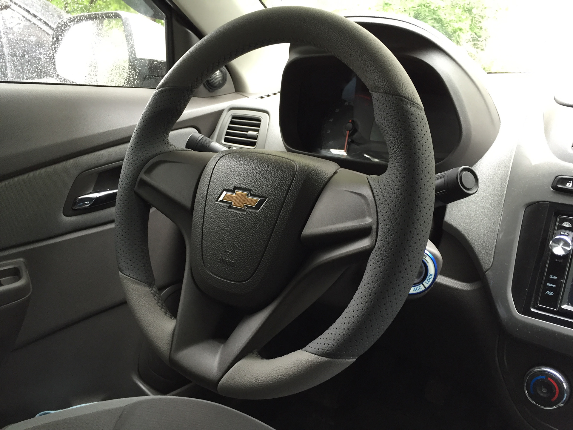 Перетяжка руля в кожу. — Chevrolet Cobalt (2G), 1,5 л, 2014 года |  аксессуары | DRIVE2