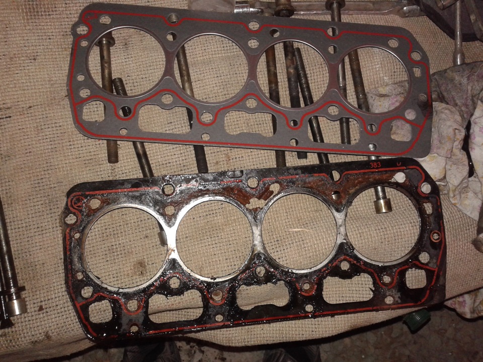 За прокладку не ругать, хочу попробовать прокладку на сколько Вика говно, ТЕМАК тоже есть, лучше каждый годик бошку буду подрывать и проверять))) — Skoda Forman