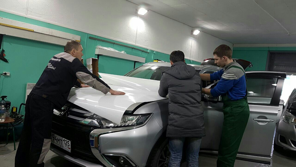 Антигравийная плёнка на капоте, крыльях и зеркалах — Mitsubishi ...