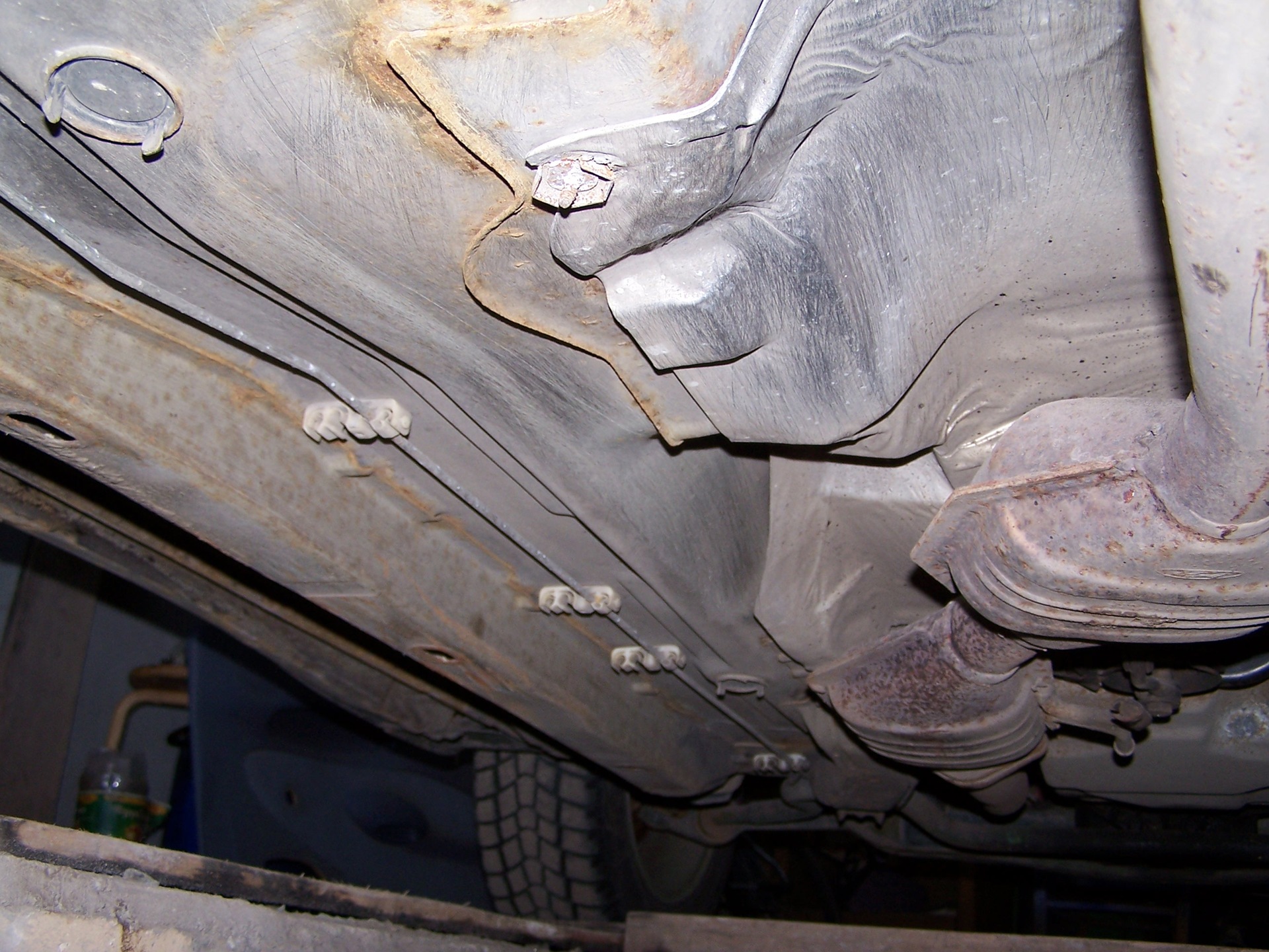 Днище ваз 2115. Днище паджеро 4. Днище altezza 4wd. Орел днище. Орел днище.