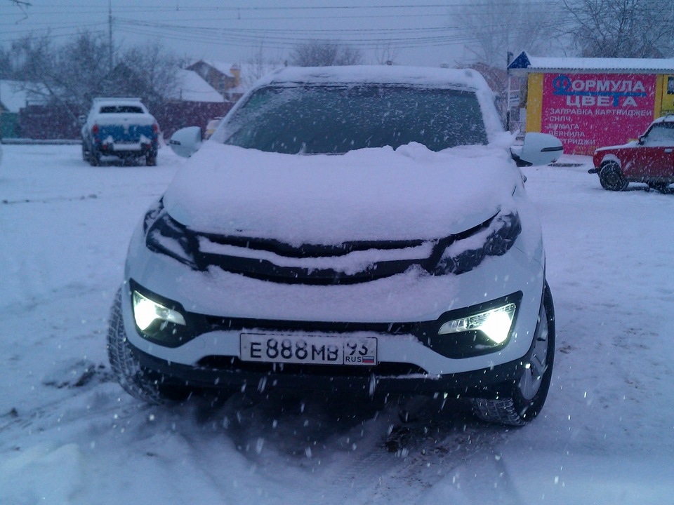 Передняя оптика: предпоследний этап… — KIA Sportage (3G), 2 л, 2011 ...