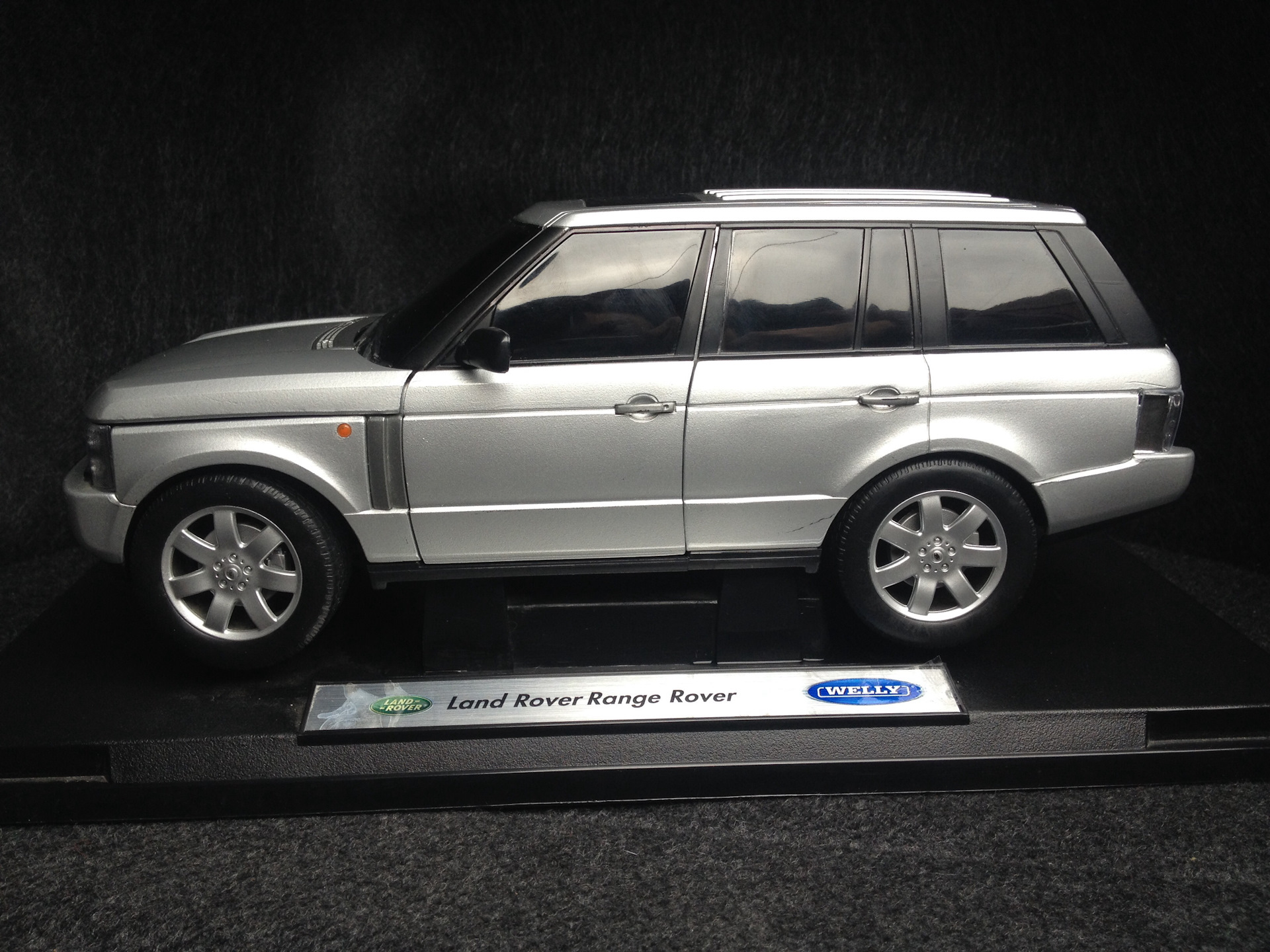 Range Rover 1/18 — Сообщество «Масштабные Модели» на DRIVE2