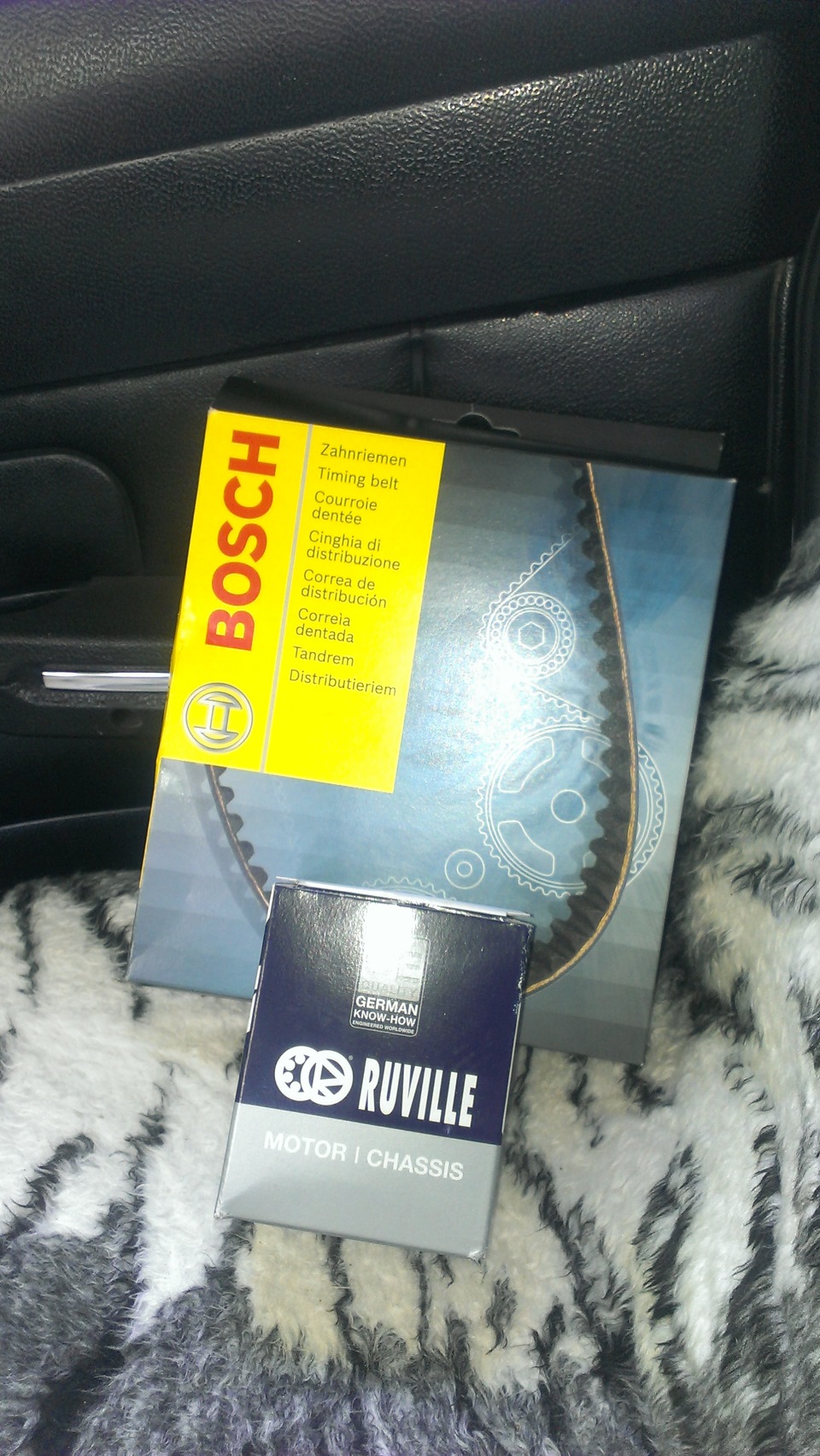 Розсыпался натяжной ролик ТНДВ — Volkswagen LT (2G), 2,5 л, 2000 года ...