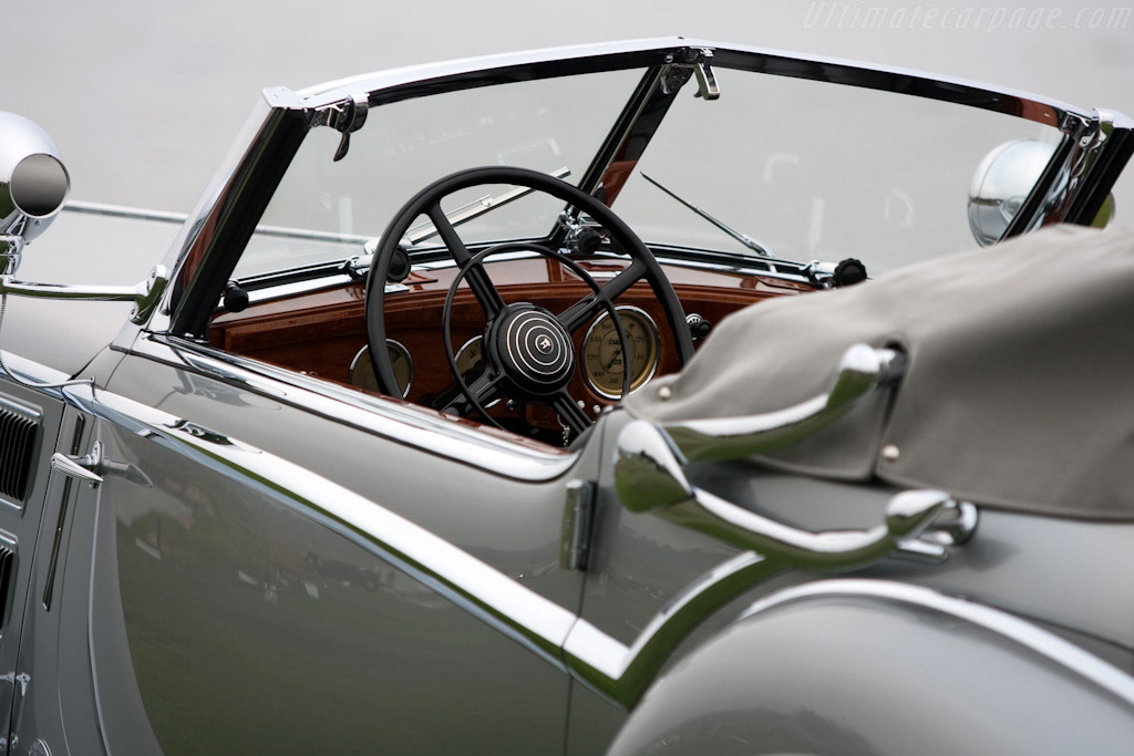 Horch 853 Sport Cabriolet