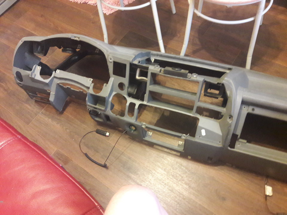 Проклейка торпеды. — ГАЗ Соболь, 2,4 л., 2006 года | стайлинг | DRIVE2