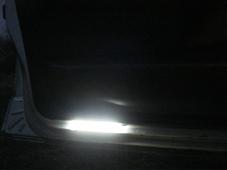 подсветка под ноги выходящим — Lada 2114, 1,5 л, 2006 года | стайлинг ...