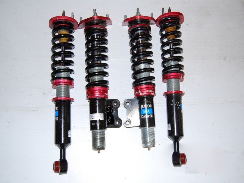 Фото в бортжурнале Nissan Laurel (C35)