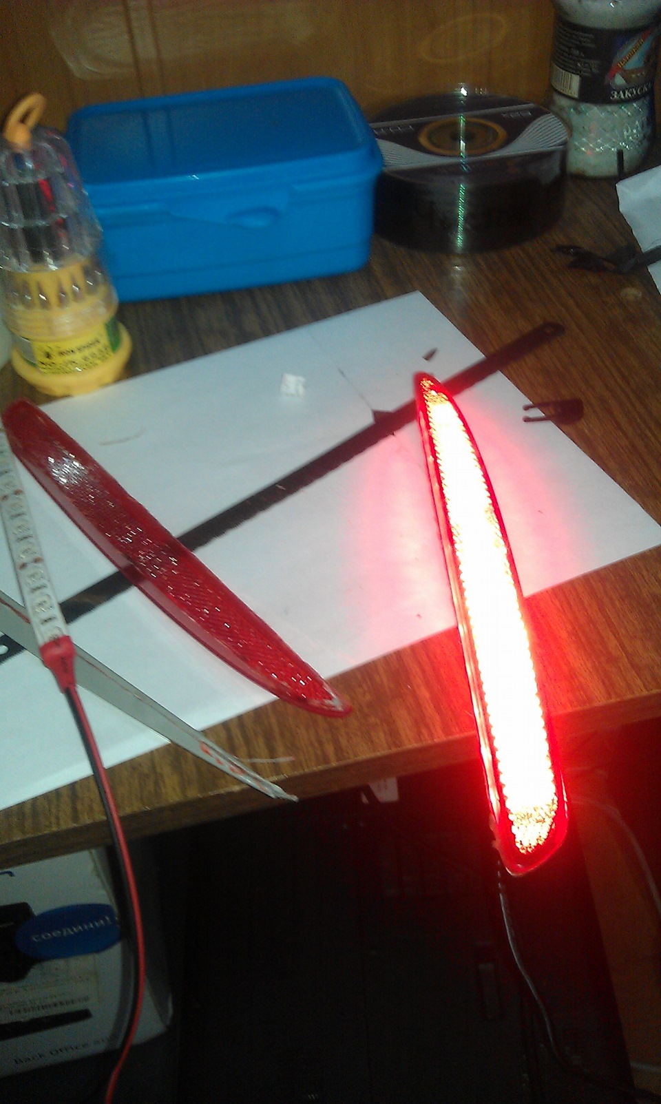 Габариты в катафоты в заднем бампере. — Mazda 6 (1G), 2 л., 2004 года ...