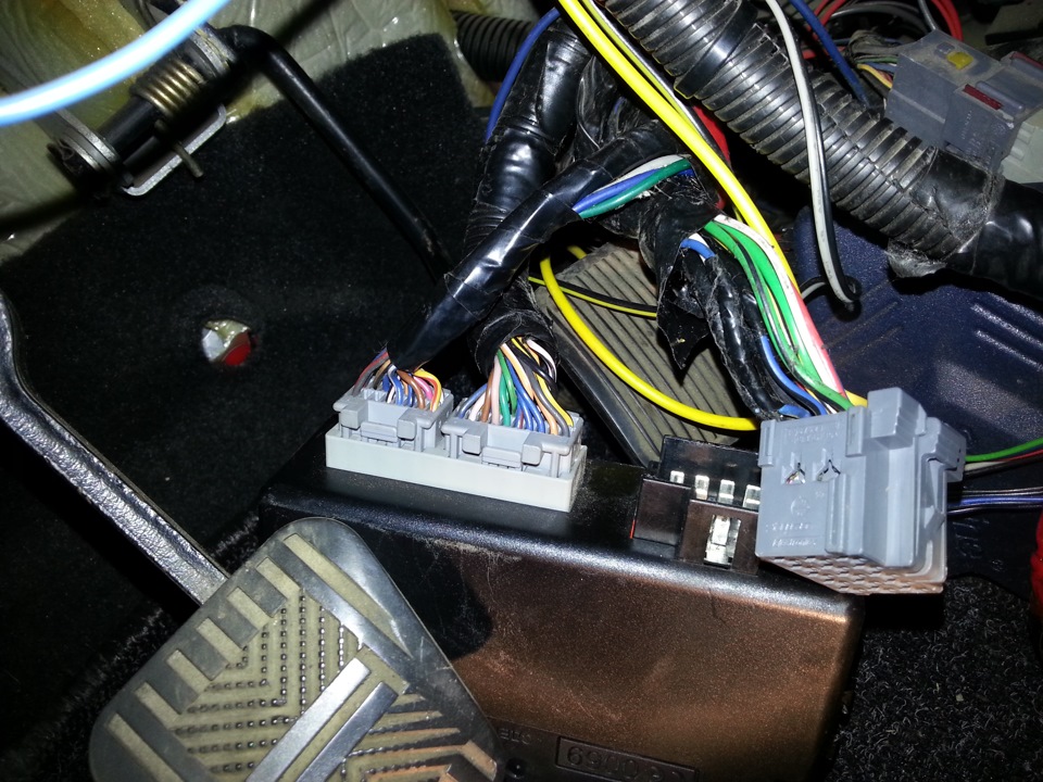 подключение задних стеклоподьёмников от родных кнопок. — Lada Приора ...