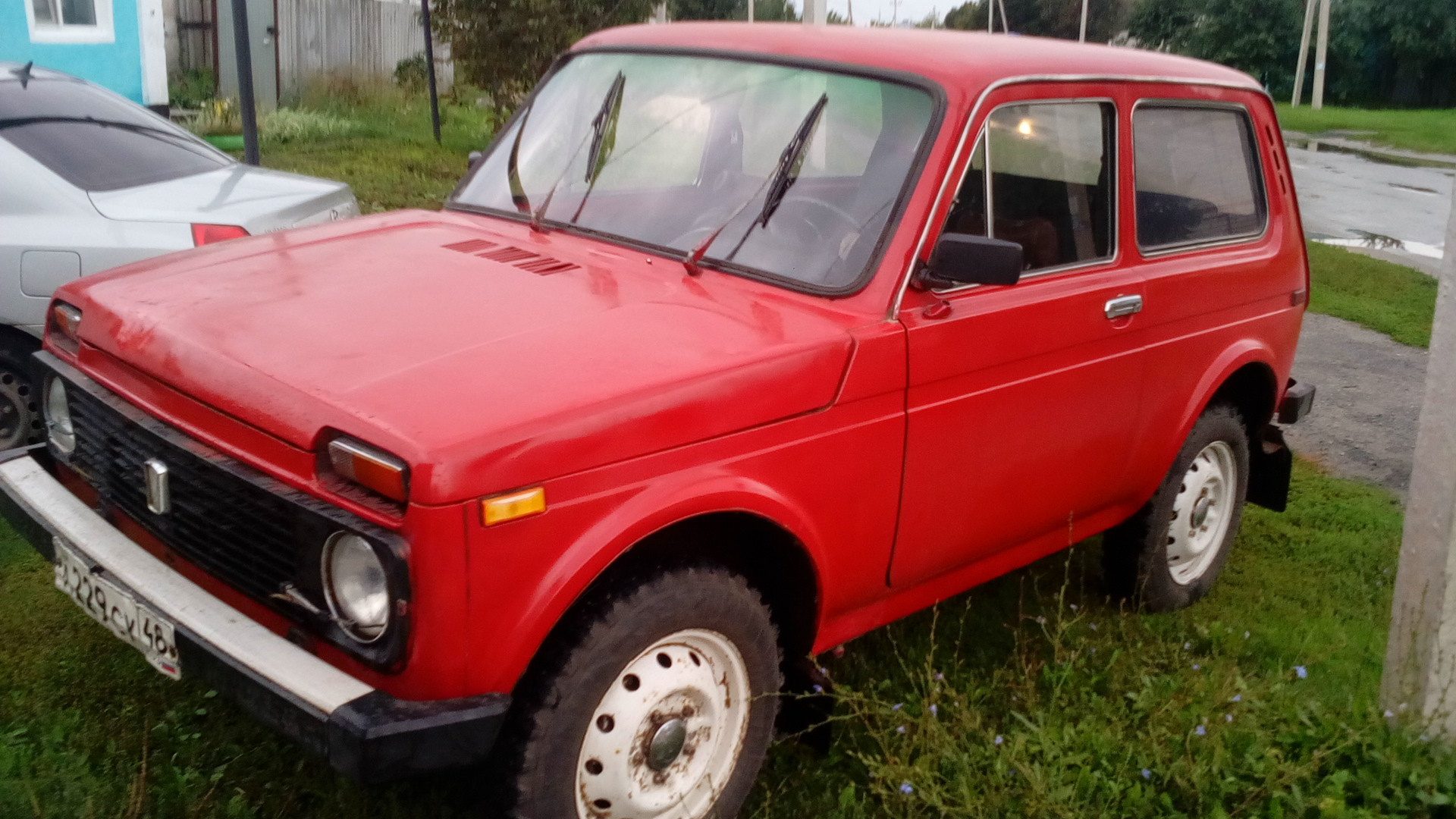 Lada 4x4 3D 1.6 бензиновый 1983 | красный жып)) на DRIVE2