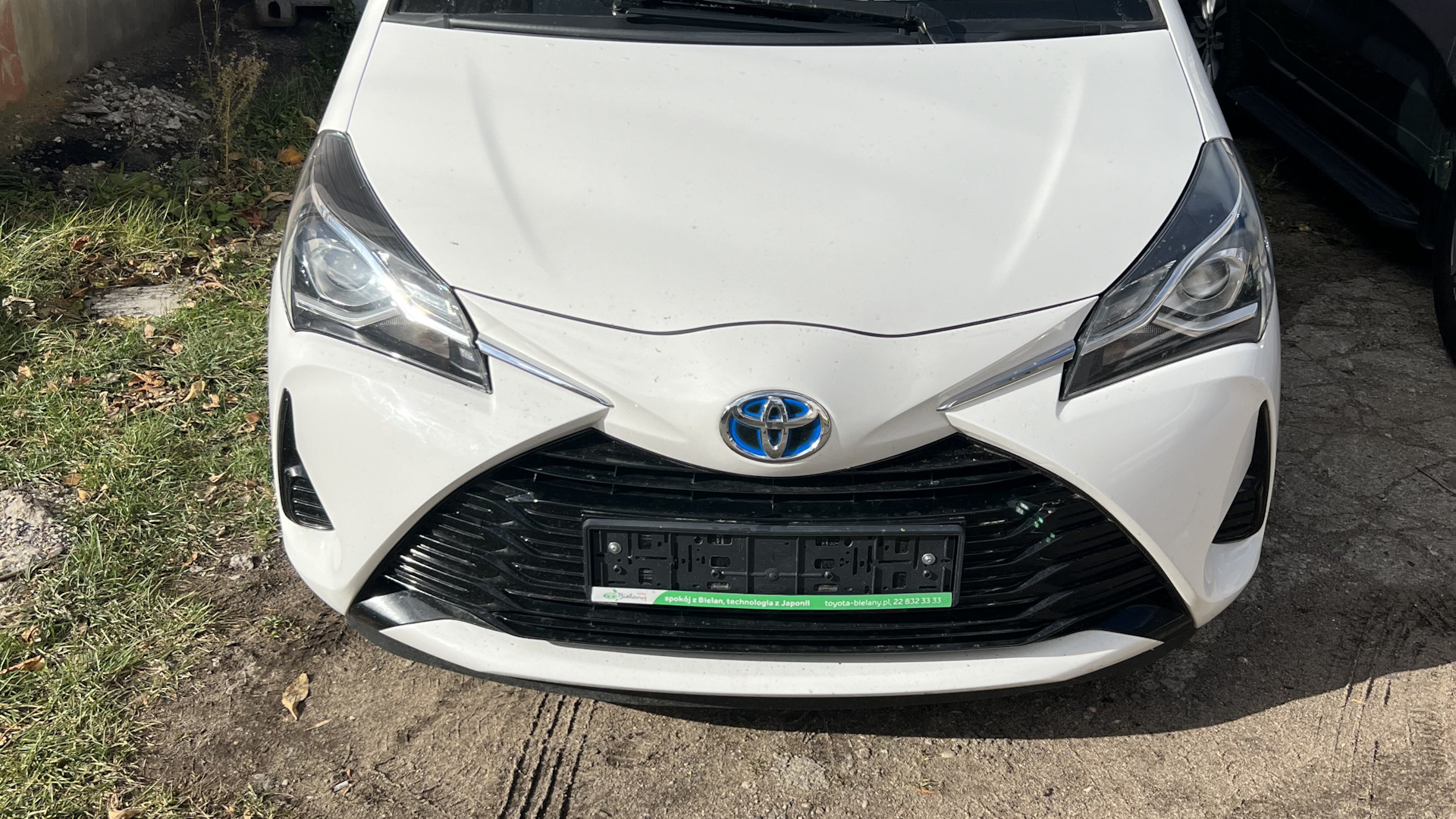 Toyota Yaris (p3) 1.5 гибридный 2019 | Hybrid на DRIVE2