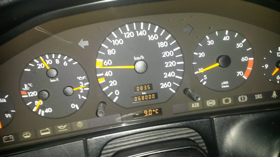 пробег на спидометре — Mercedes-Benz S-Class (W140), 5 л, 1995 года ...