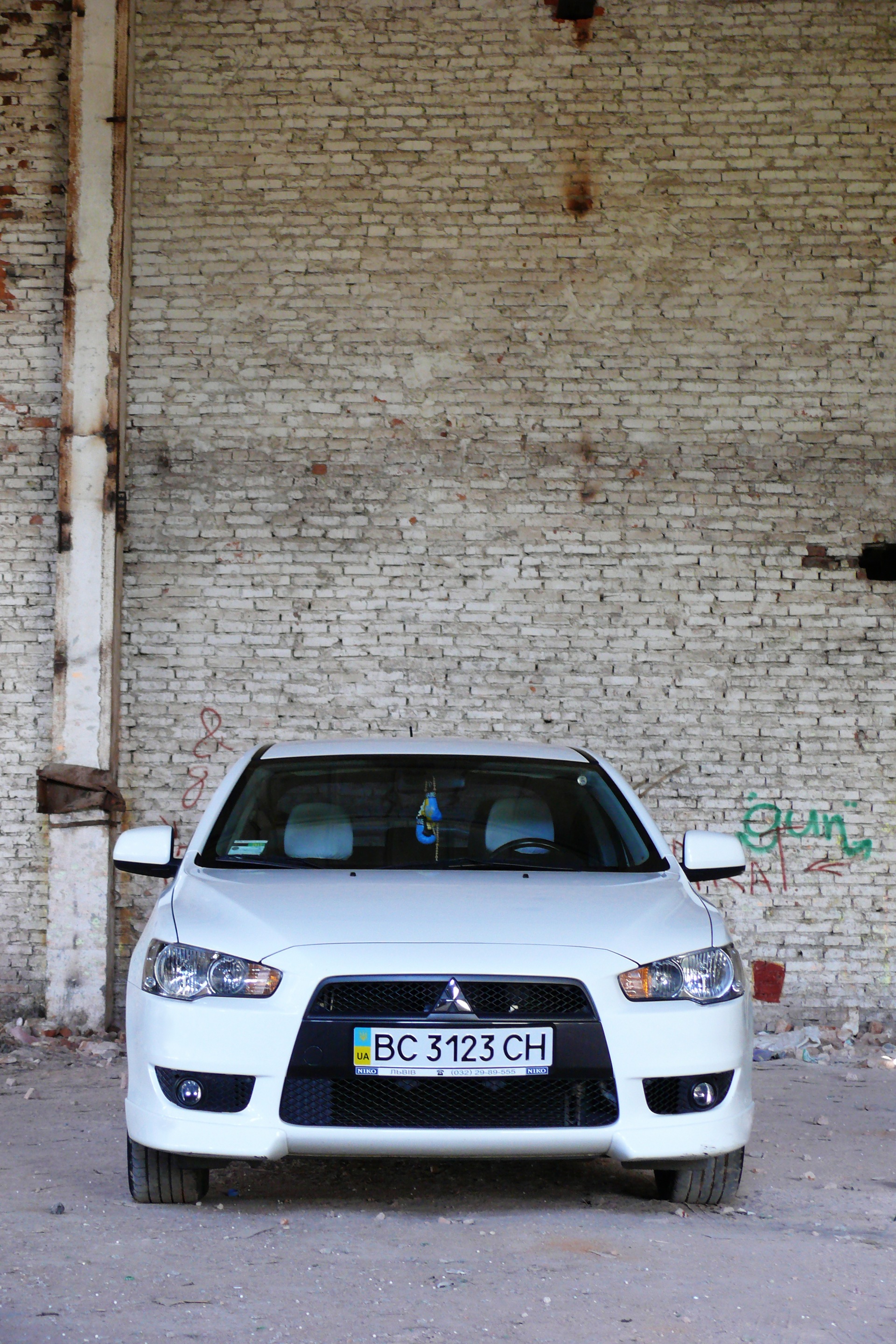 Mitsubishi lancer drive2