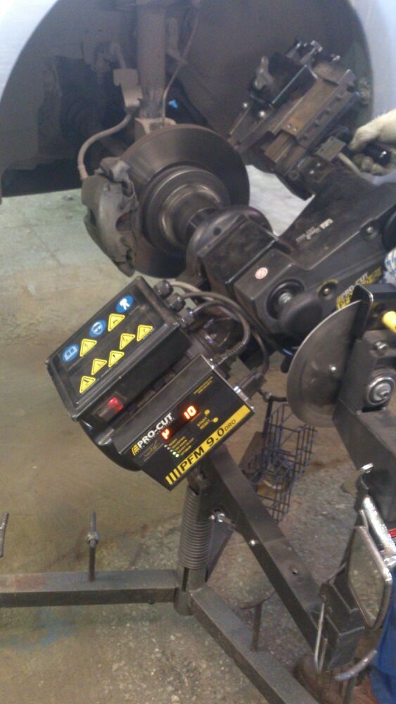 Проточка тормозных дисков Pro-cut — Ford C-Max I, 2 л, 2007 года ...