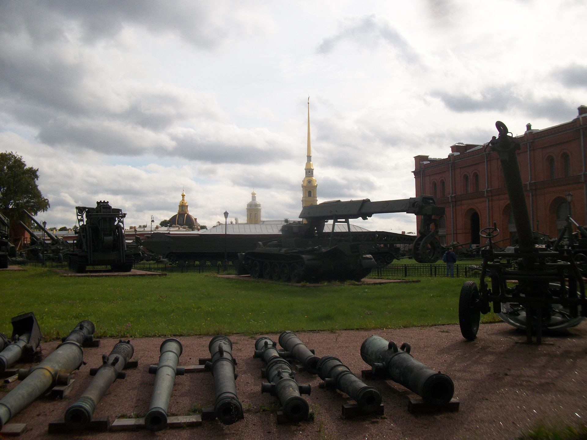 военные музеи спб