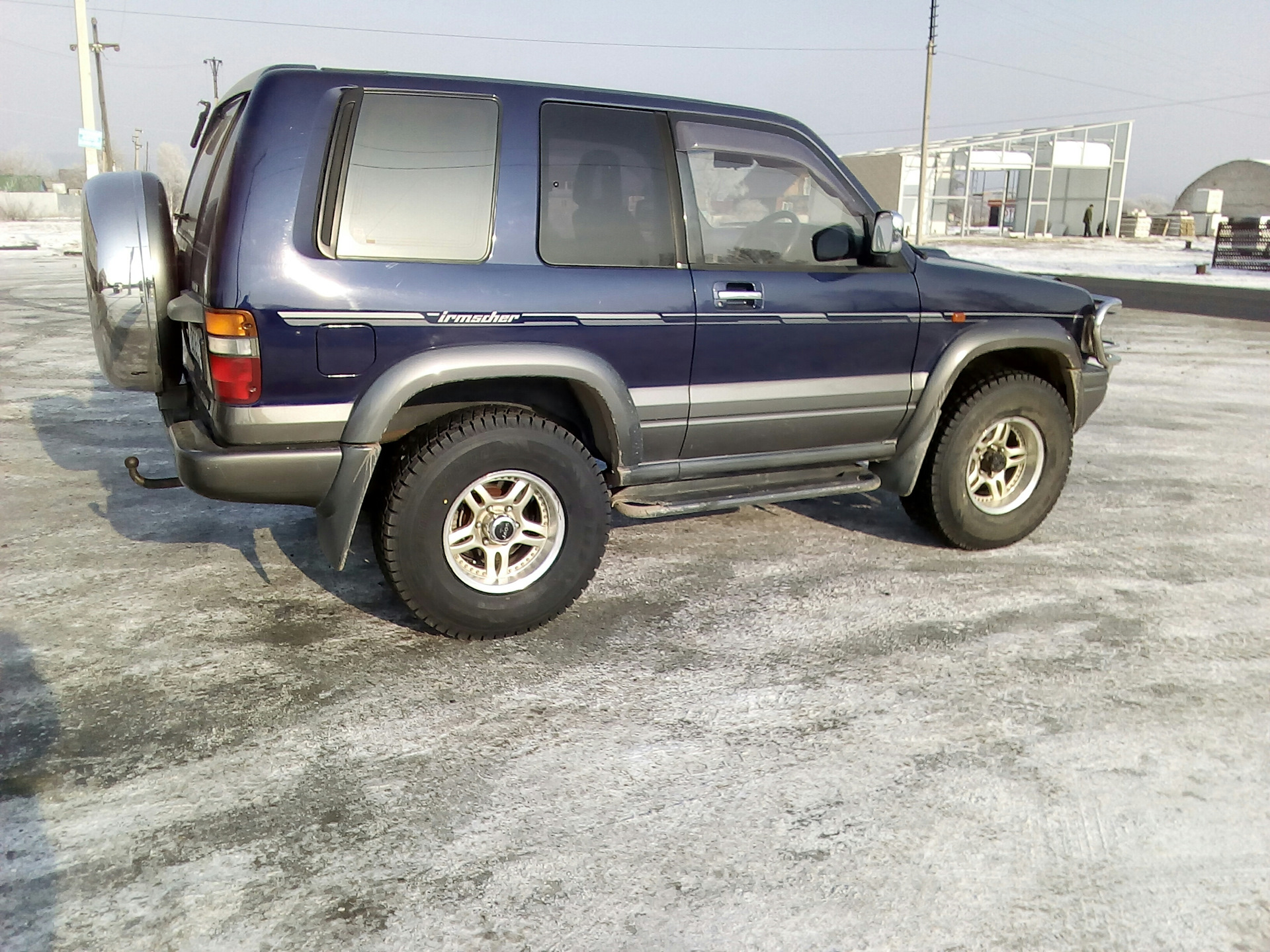 Isuzu bighorn. Исузу Бигхорн 1994. Исузу Бигхорн 3.1. Исузу Бигхорн 3 дверный. Isuzu Bighorn 2.