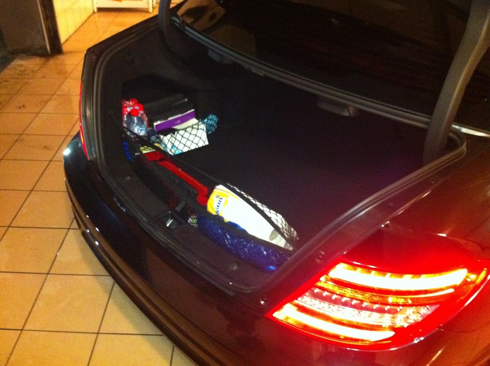 Сетка в багажник — Mercedes-Benz C-Class (W204), 1,8 л, 2011 года ...