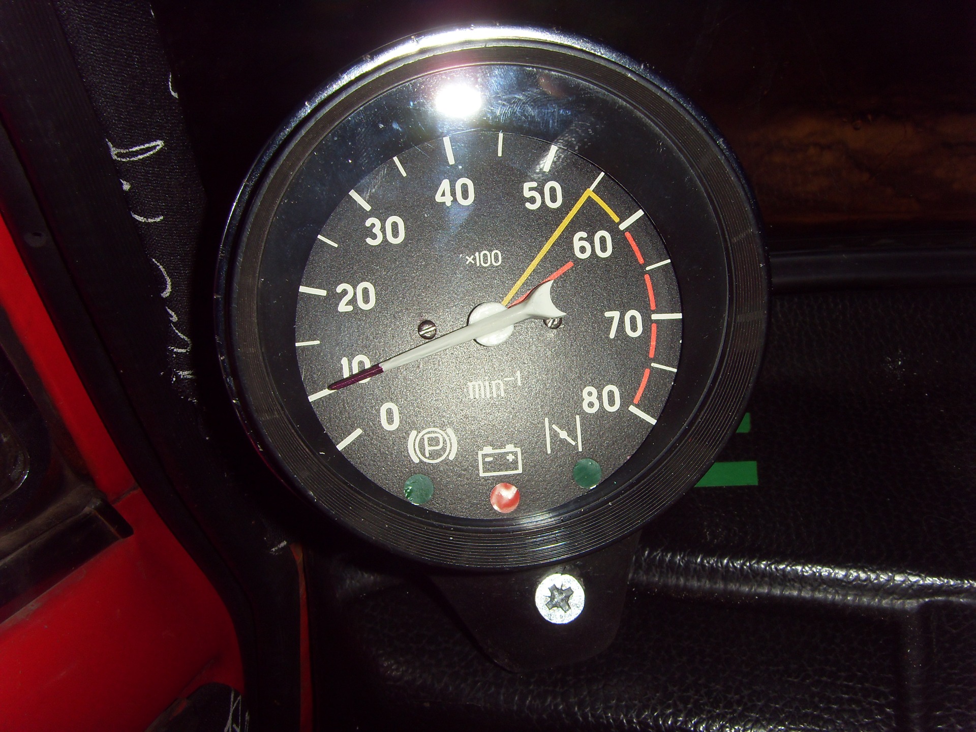 Тахометр ваз 21 0 9. Тахометр оборотов на ваз 21099. Колодка панели приборов ваз 21099. Тахометр ваз 2109. Тахометр ваз 2109.