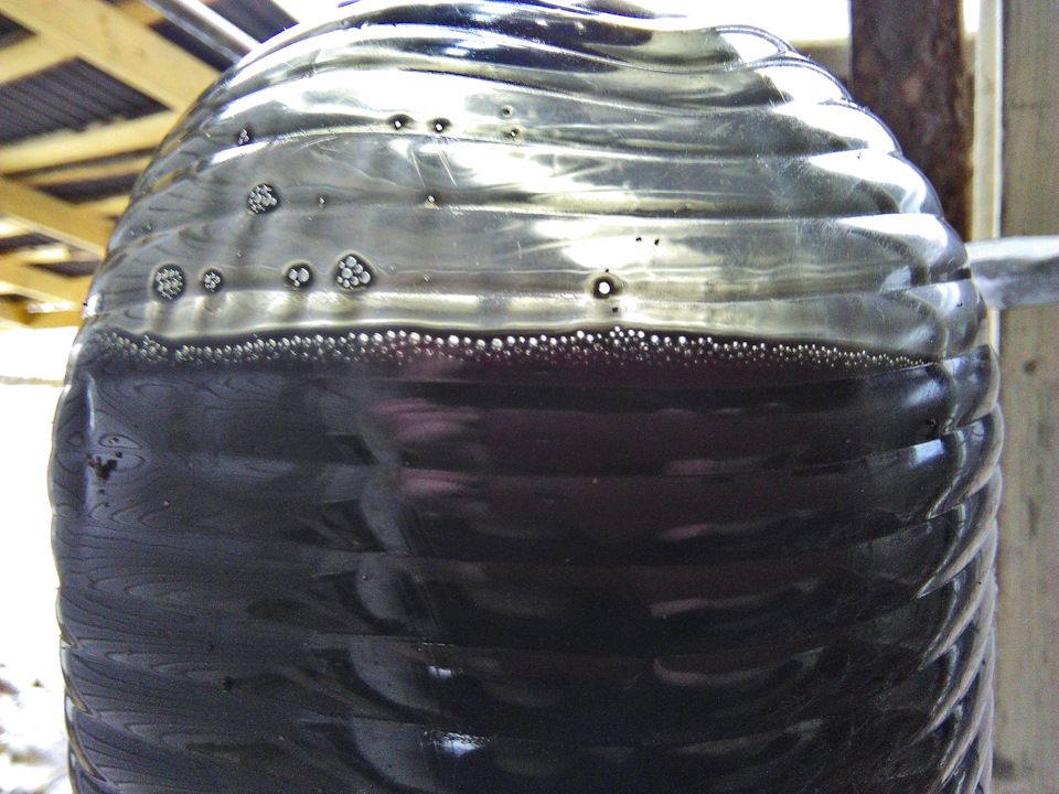 Вот оно, масло с пробегом 87000км и присадкой Xenum MG Gear, что и делает масло таким чёрным — Renault Megane III