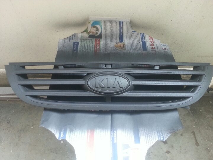 Покраска решетки резиновой краской — KIA Cerato (1G), 1,6 л, 2006 года ...