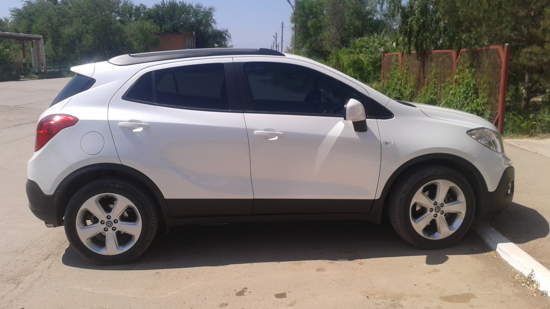 Opel Mokka 18  2013     DRIVE2