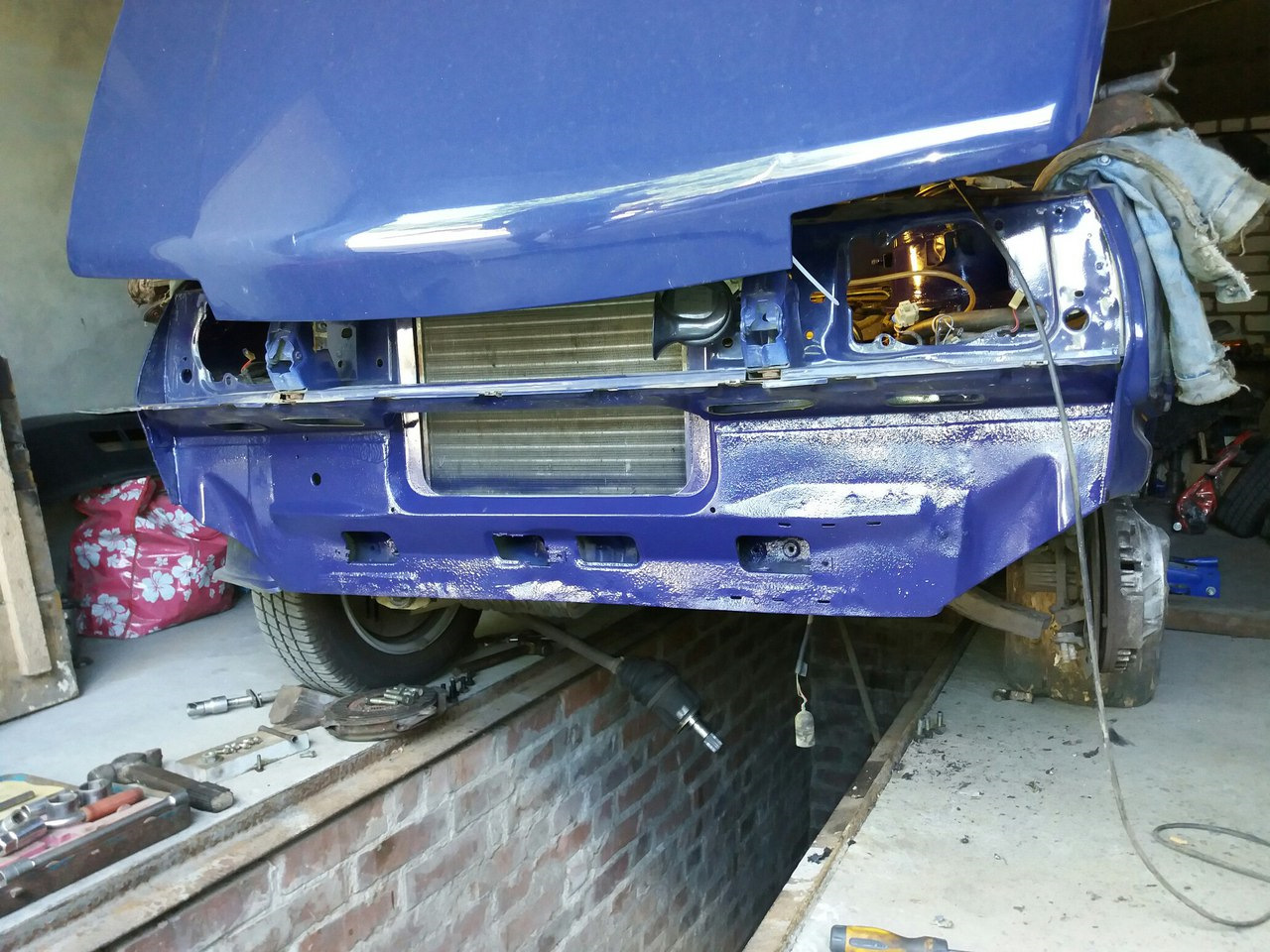 Устранение рыжиков под капотом и на юбке — ЗАЗ 1102, 1,2 л, 2004 года ...