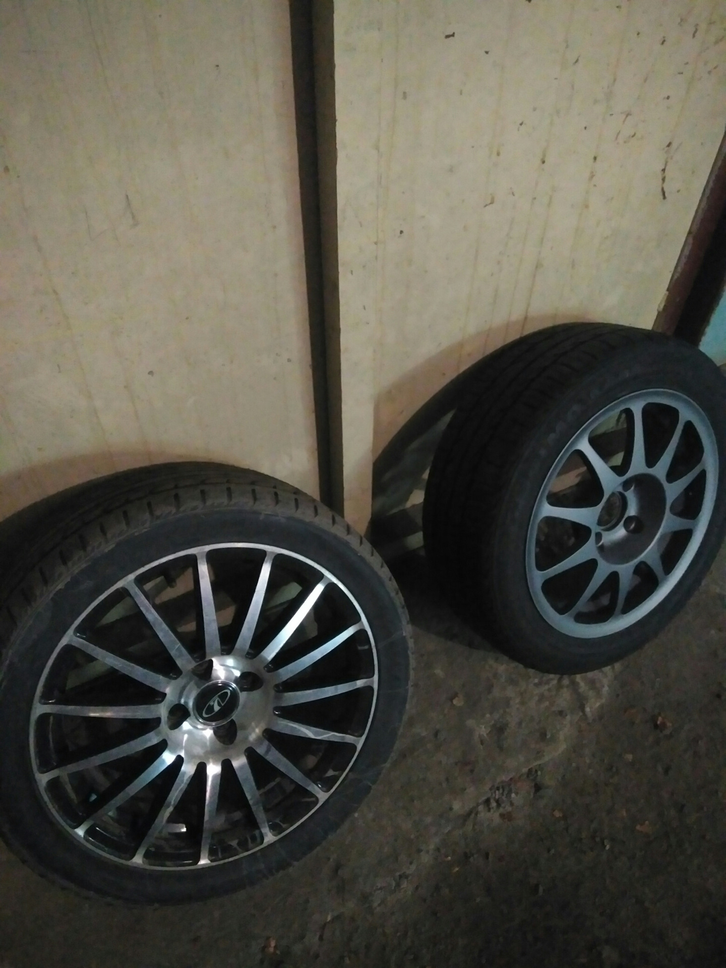 Тапки Всмпо Солярис R15 — Lada Калина 2 Спорт, 1,6 л, 2014 года ...