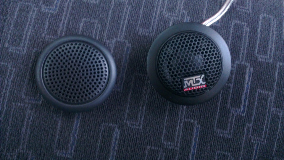 Omni Audio sa 12 3 пищалки