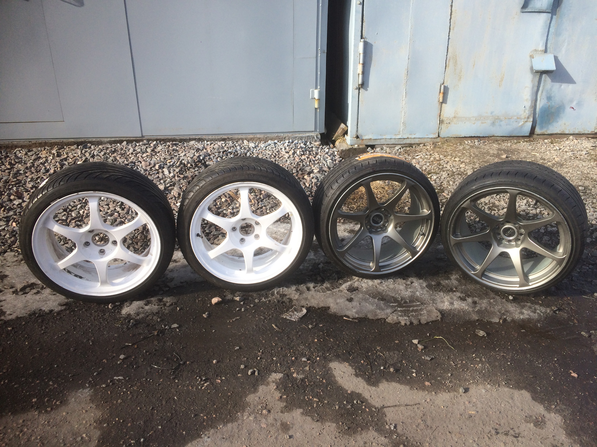 Диски ssr type c r18. Work xsa xs3 r18. Rays volk racing r18. C r 18. Ssr r18.