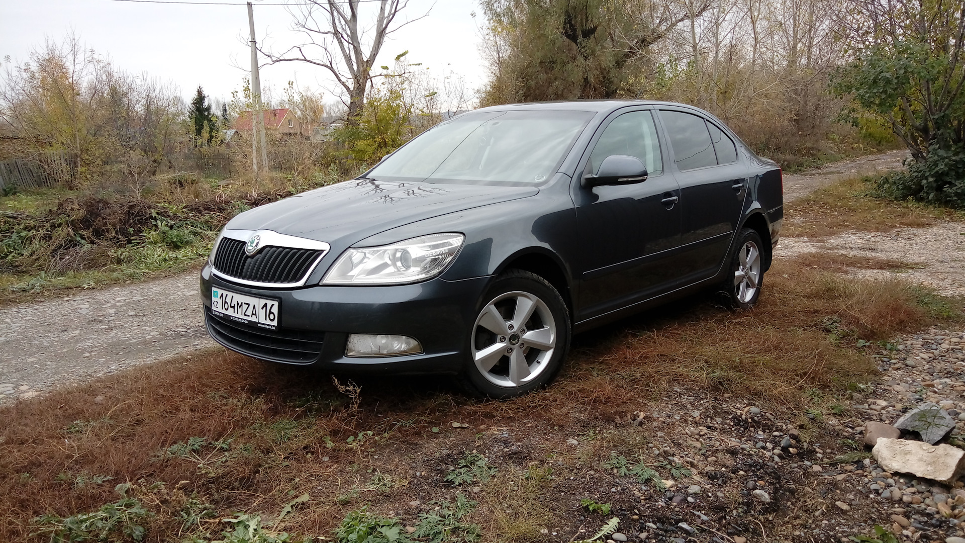 Skoda Octavia A5 Mk2 1.4 бензиновый 2009 | серый лифтбэк на DRIVE2